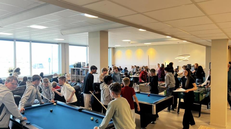 Lenkje til artikkel: Ungdomsklubben har fått 400 000 kroner til fleire tilsette og aktivitetar