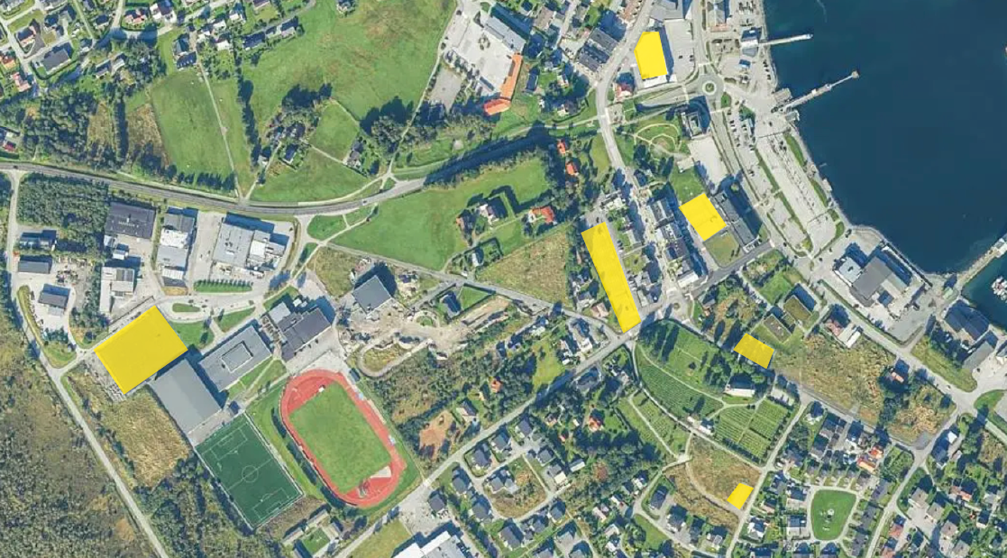 kart som viser parkeringsmoglegheiter - Klikk for stort bilete